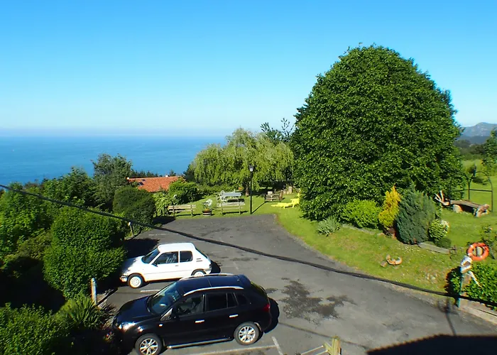 Arboliz Hotel Ibarrangelu